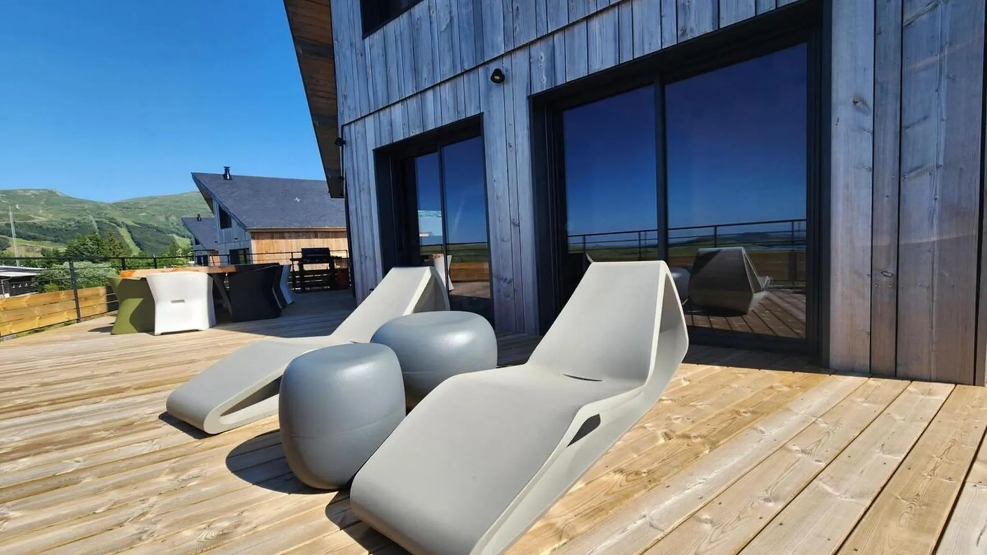 Chalet De Standing A Super Besse Avec Jacuzzi Sb2